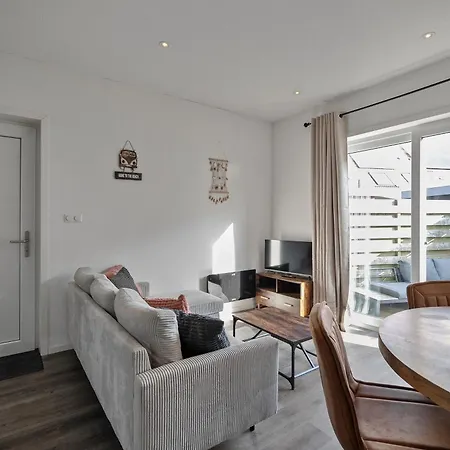 The Coastline Holiday home
