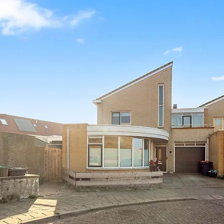 The Coastline Holiday home